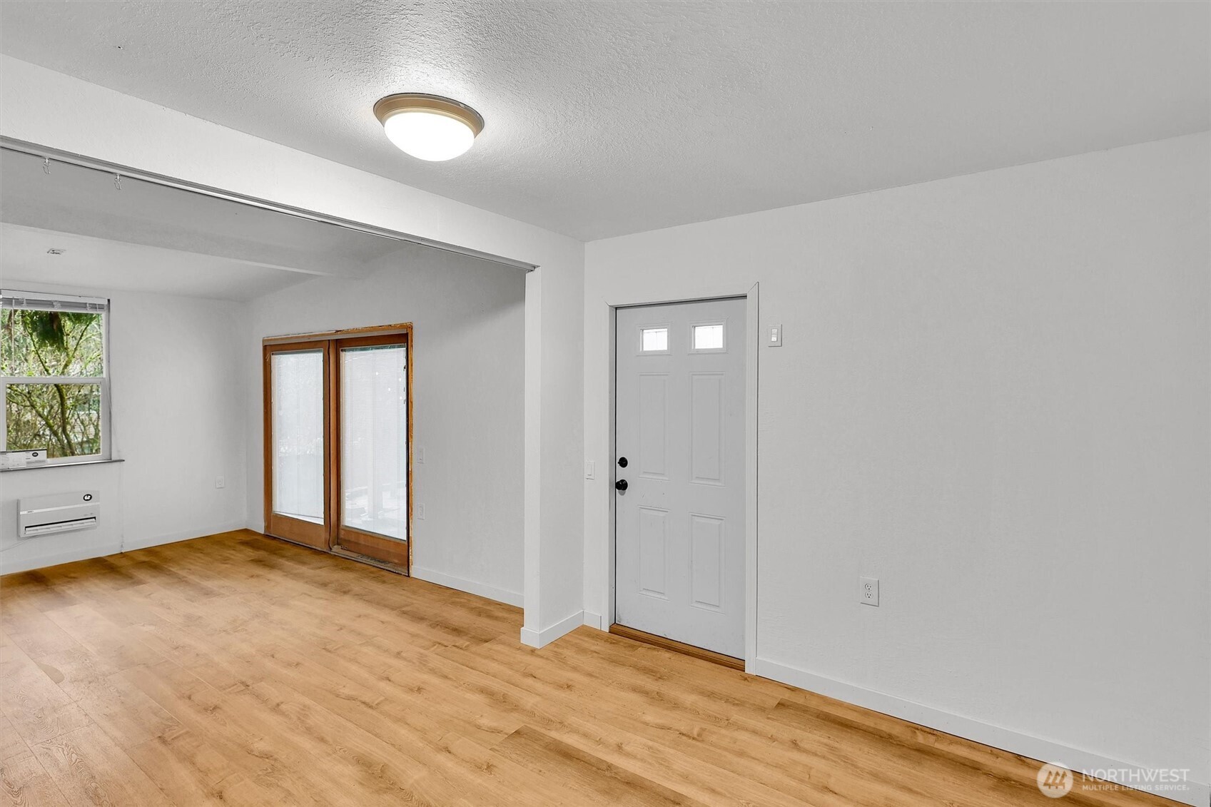 16825 17th Avenue SE Bothell WA 98012