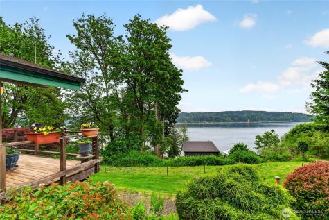10427 Sunrise Beach Drive NW Gig Harbor WA 98332