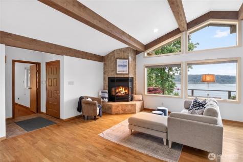 10427 Sunrise Beach Drive NW Gig Harbor WA 98332