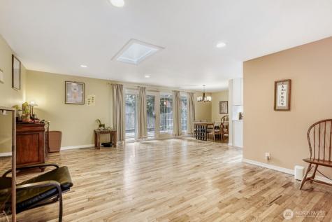 16717 NE 18th Street Bellevue WA 98008