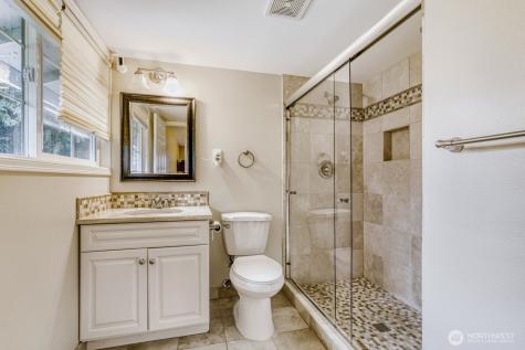 16717 NE 18th Street Bellevue WA 98008