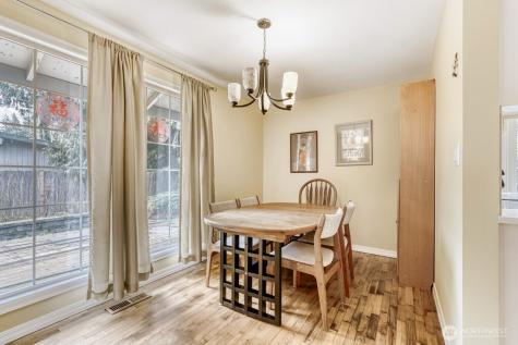 16717 NE 18th Street Bellevue WA 98008