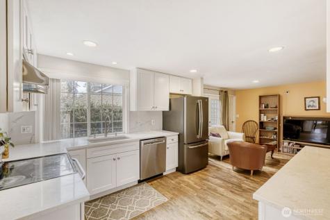 16717 NE 18th Street Bellevue WA 98008