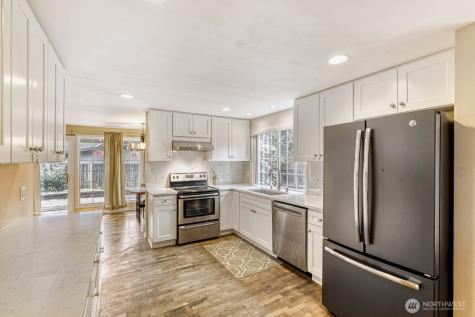 16717 NE 18th Street Bellevue WA 98008