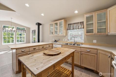 8831 Entiat River Road Entiat WA 98822