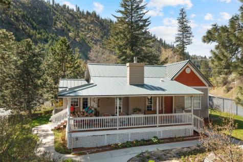 8831 Entiat River Road Entiat WA 98822