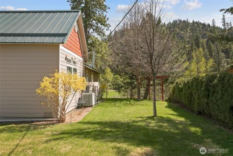 8831 Entiat River Road Entiat WA 98822