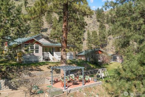 8831 Entiat River Road Entiat WA 98822