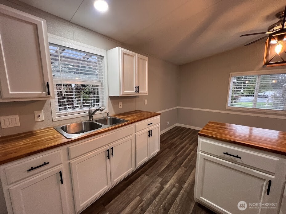 3501 Auburn Way S Auburn WA 98092