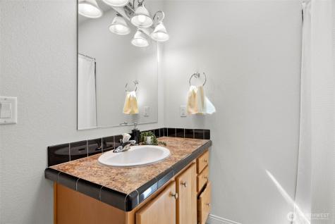 905 Hunter Avenue SW Quincy WA 98848