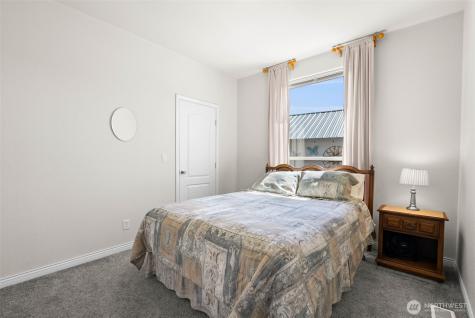 905 Hunter Avenue SW Quincy WA 98848