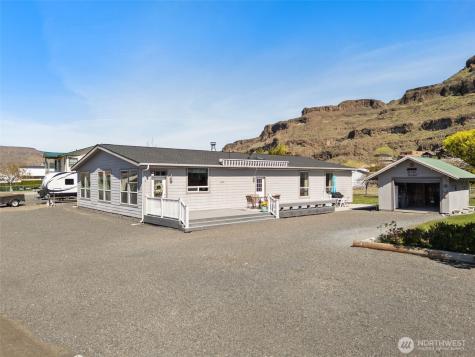 905 Hunter Avenue SW Quincy WA 98848