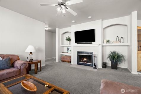 905 Hunter Avenue SW Quincy WA 98848