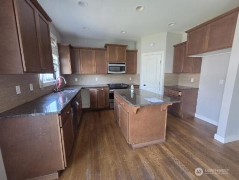 8011 134th Street Ct E Puyallup WA 98373