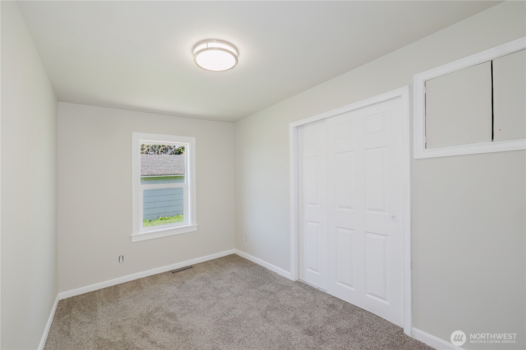 3335 Trenton Avenue NE Bremerton WA 98310