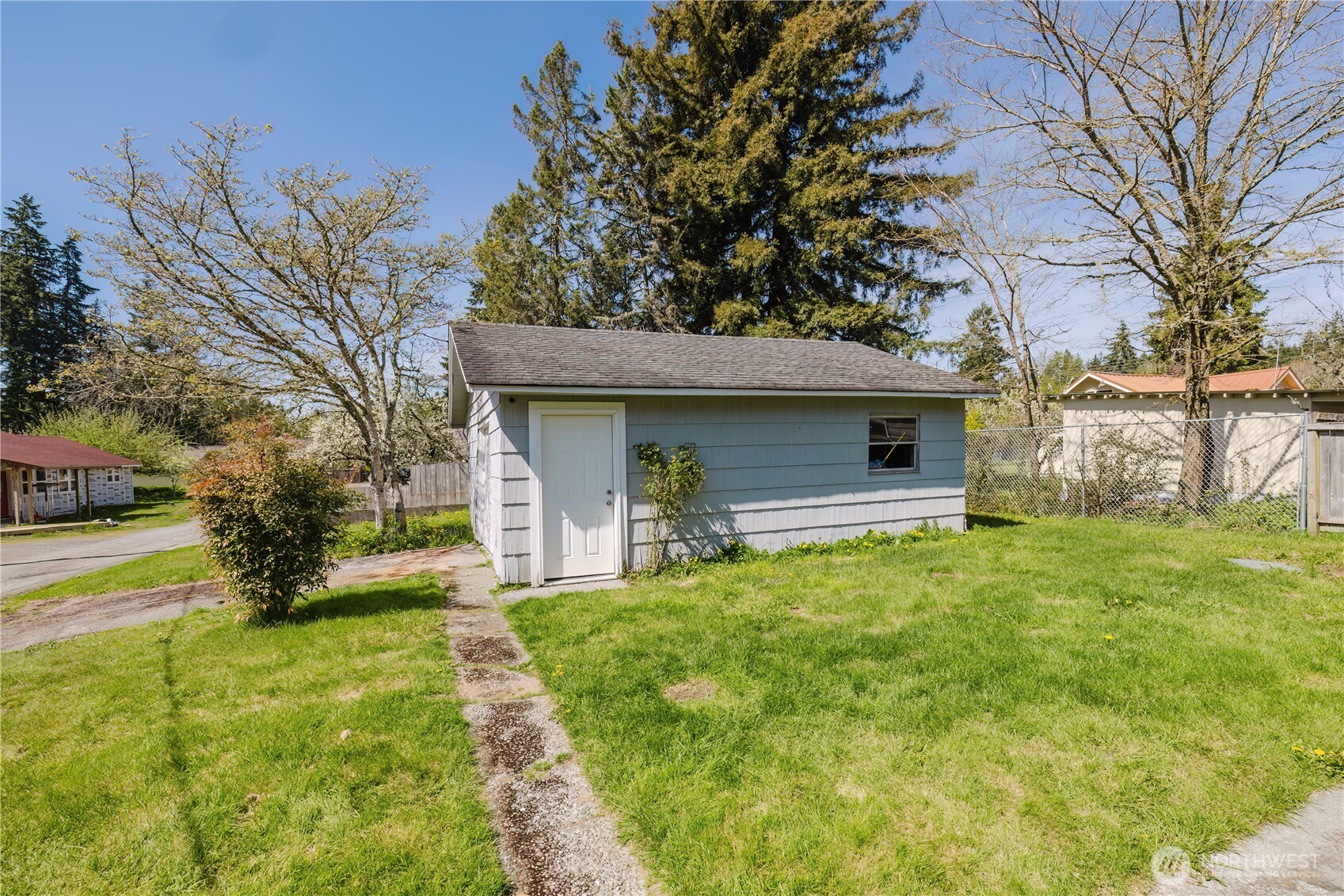 3335 Trenton Avenue NE Bremerton WA 98310