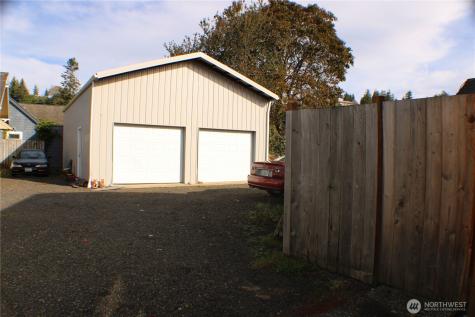 309 Eklund Avenue Hoquiam WA 98550
