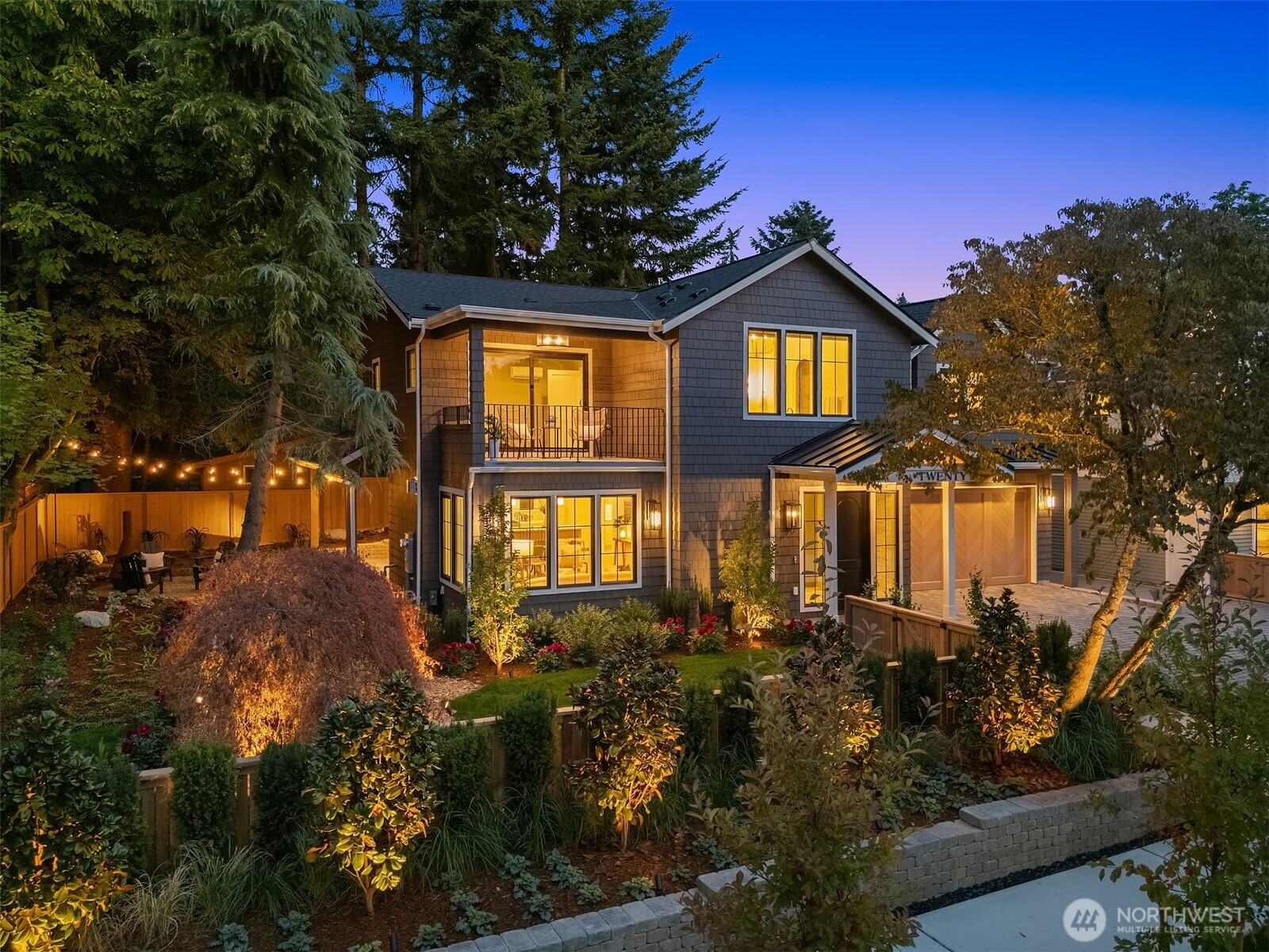 2012 9th Street W Kirkland WA 98033