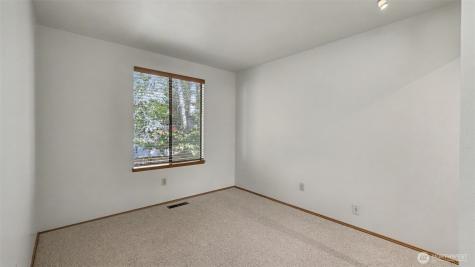 24238 SE 43rd Court Sammamish WA 98029