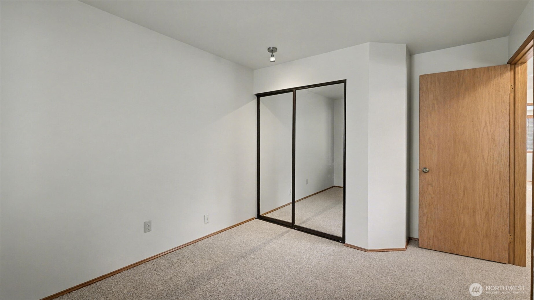 24238 SE 43rd Court Sammamish WA 98029