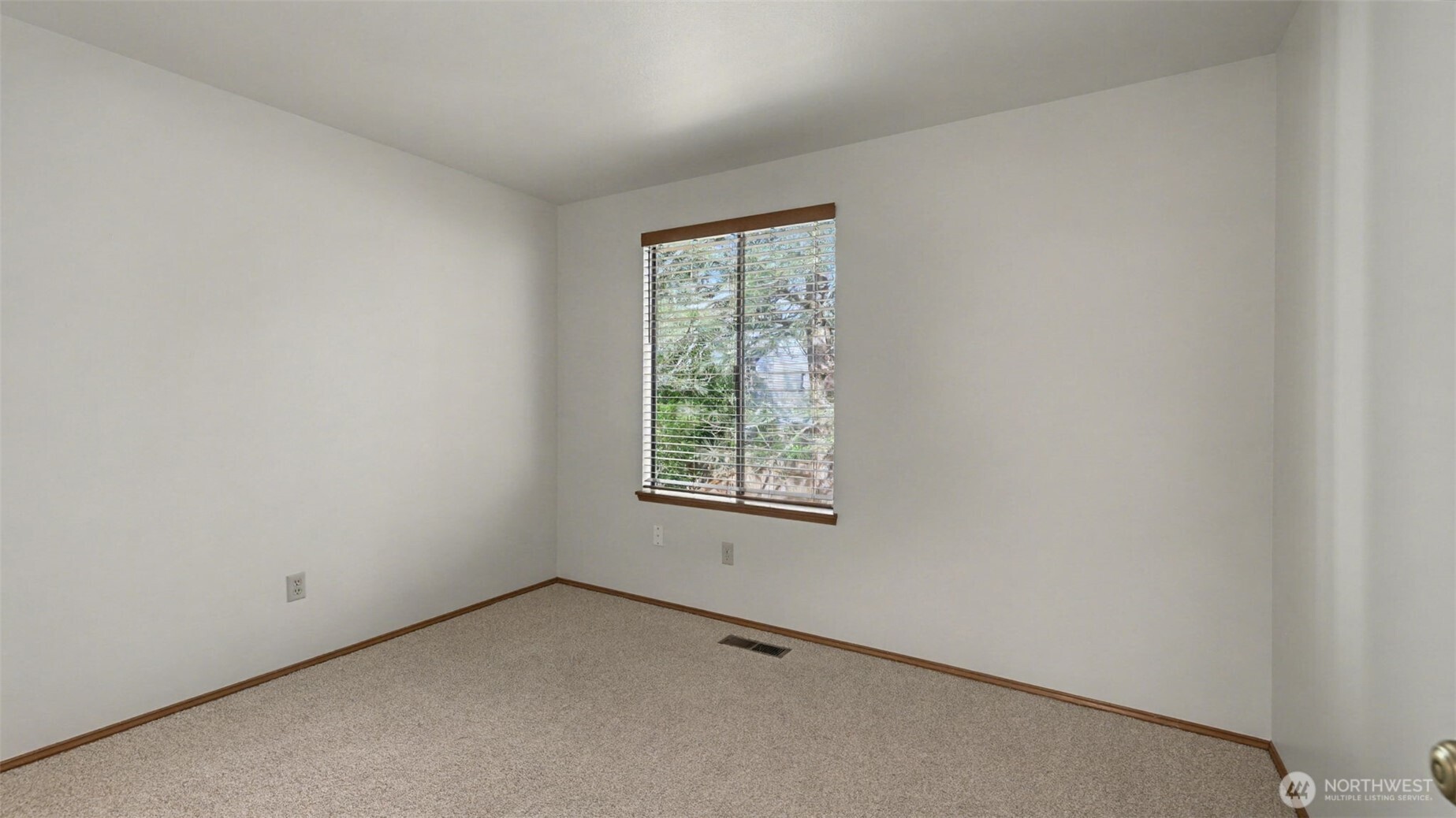 24238 SE 43rd Court Sammamish WA 98029