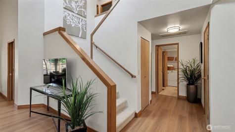 24238 SE 43rd Court Sammamish WA 98029
