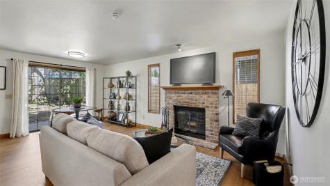 24238 SE 43rd Court Sammamish WA 98029