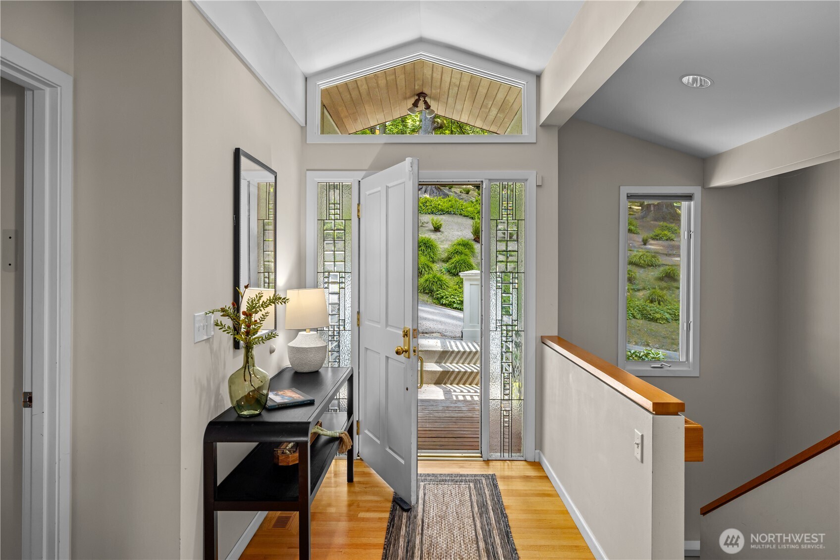 3813 W Mercer Way Mercer Island WA 98040