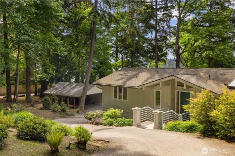 3813 W Mercer Way Mercer Island WA 98040