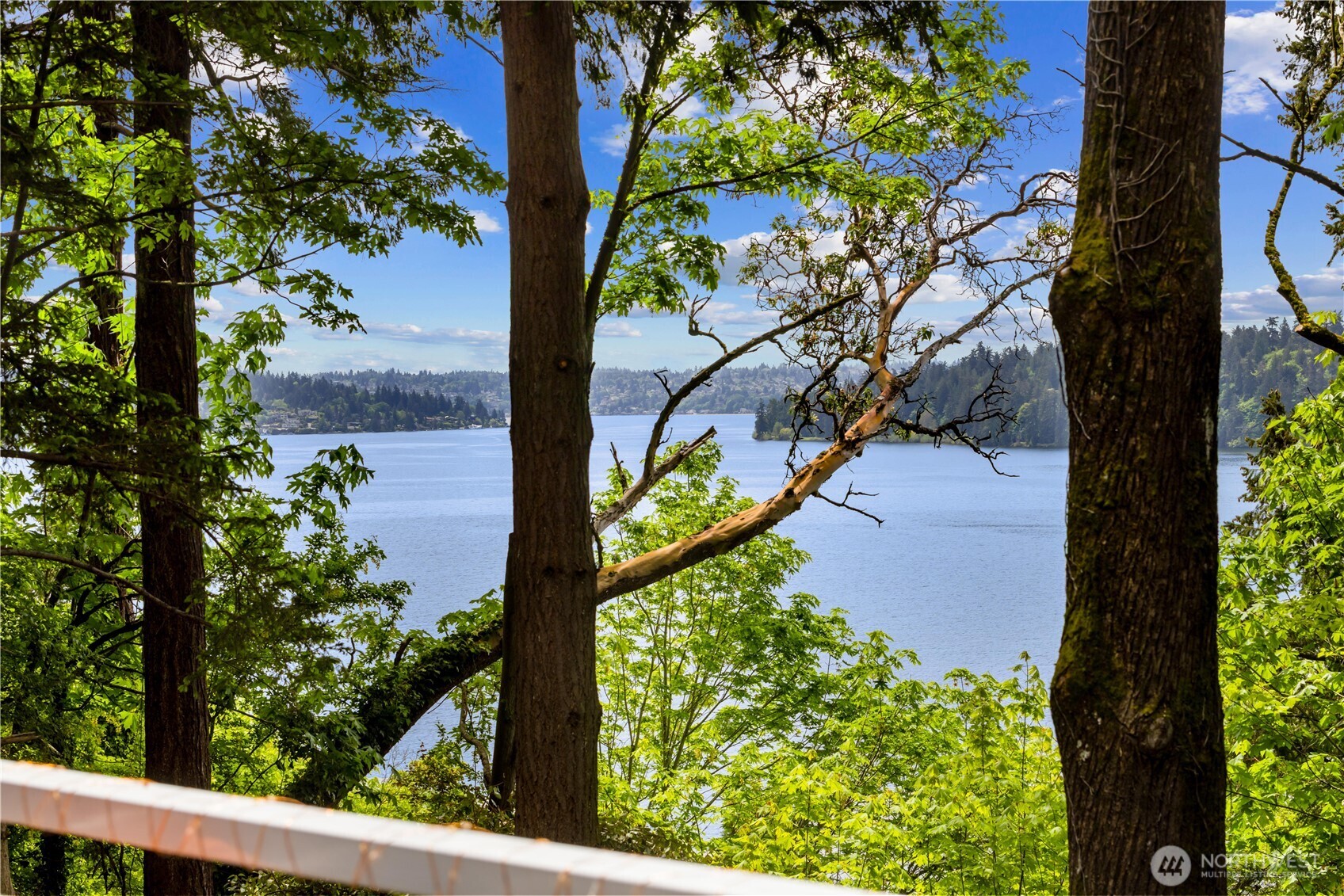 3813 W Mercer Way Mercer Island WA 98040