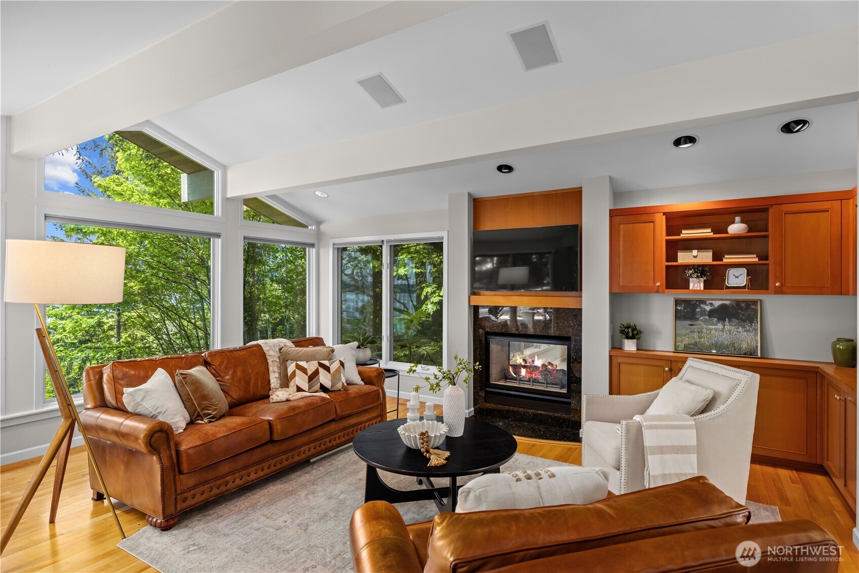 3813 W Mercer Way Mercer Island WA 98040