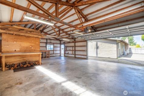 9537 S 213th Street Kent WA 98031