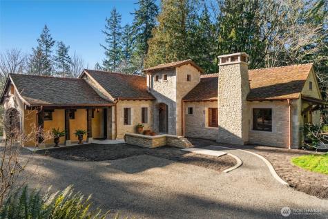 11008 N Deer Drive Woodway WA 98020