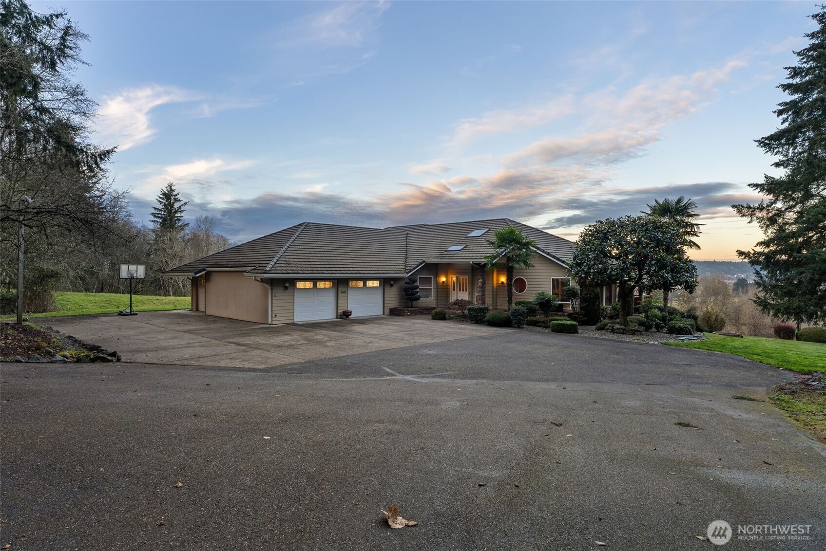145 Three Mountain Way Chehalis WA 98532