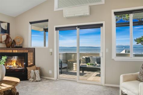 5064 Beach Drive SW Seattle WA 98136