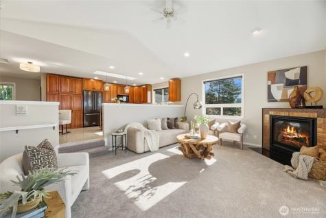 5064 Beach Drive SW Seattle WA 98136