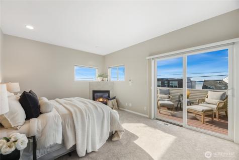 5064 Beach Drive SW Seattle WA 98136