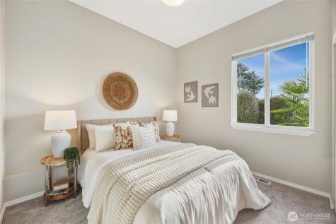 5064 Beach Drive SW Seattle WA 98136