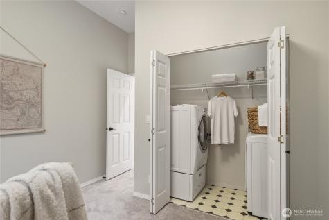 5064 Beach Drive SW Seattle WA 98136
