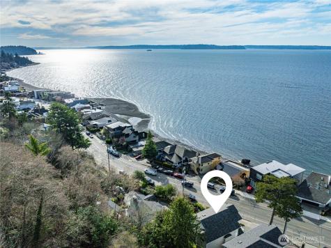 5064 Beach Drive SW Seattle WA 98136