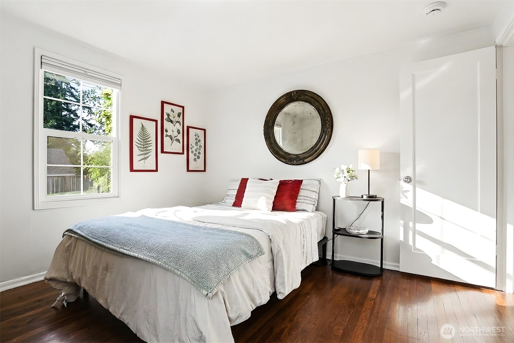 12238 76th Avenue S Seattle WA 98178