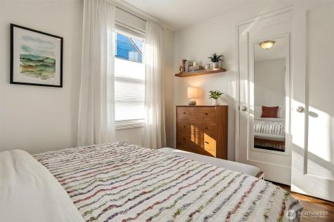 12238 76th Avenue S Seattle WA 98178