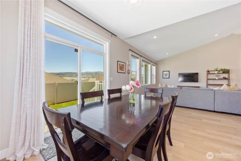 452 Spring View Place Chelan WA 98816
