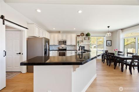 452 Spring View Place Chelan WA 98816