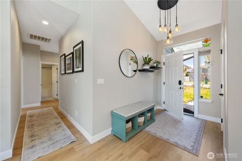452 Spring View Place Chelan WA 98816