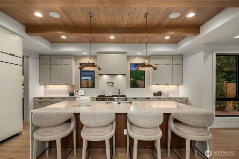 11005 NE 15th Street Bellevue WA 98004