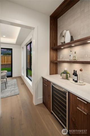 11005 NE 15th Street Bellevue WA 98004