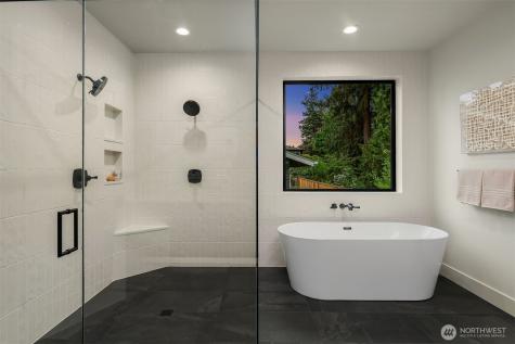 11005 NE 15th Street Bellevue WA 98004