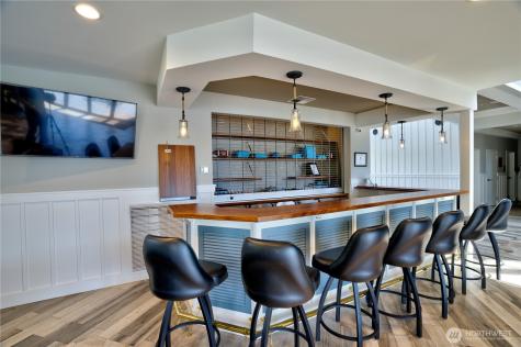 1350 W Woodin Avenue Chelan WA 98816