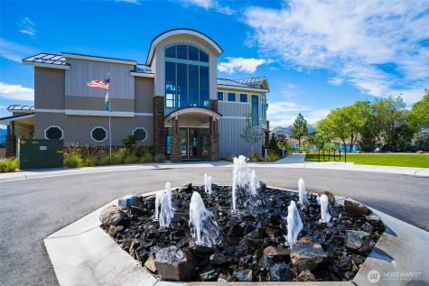 1350 W Woodin Avenue Chelan WA 98816